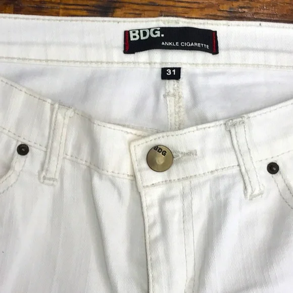 W’s BDG jean, 31 cigarette ankle, stretch